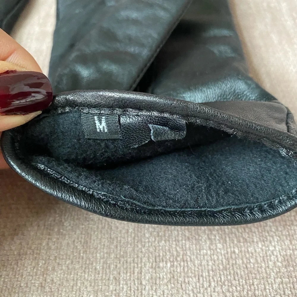 Black Leather Gloves Women’s Size 7 Medium